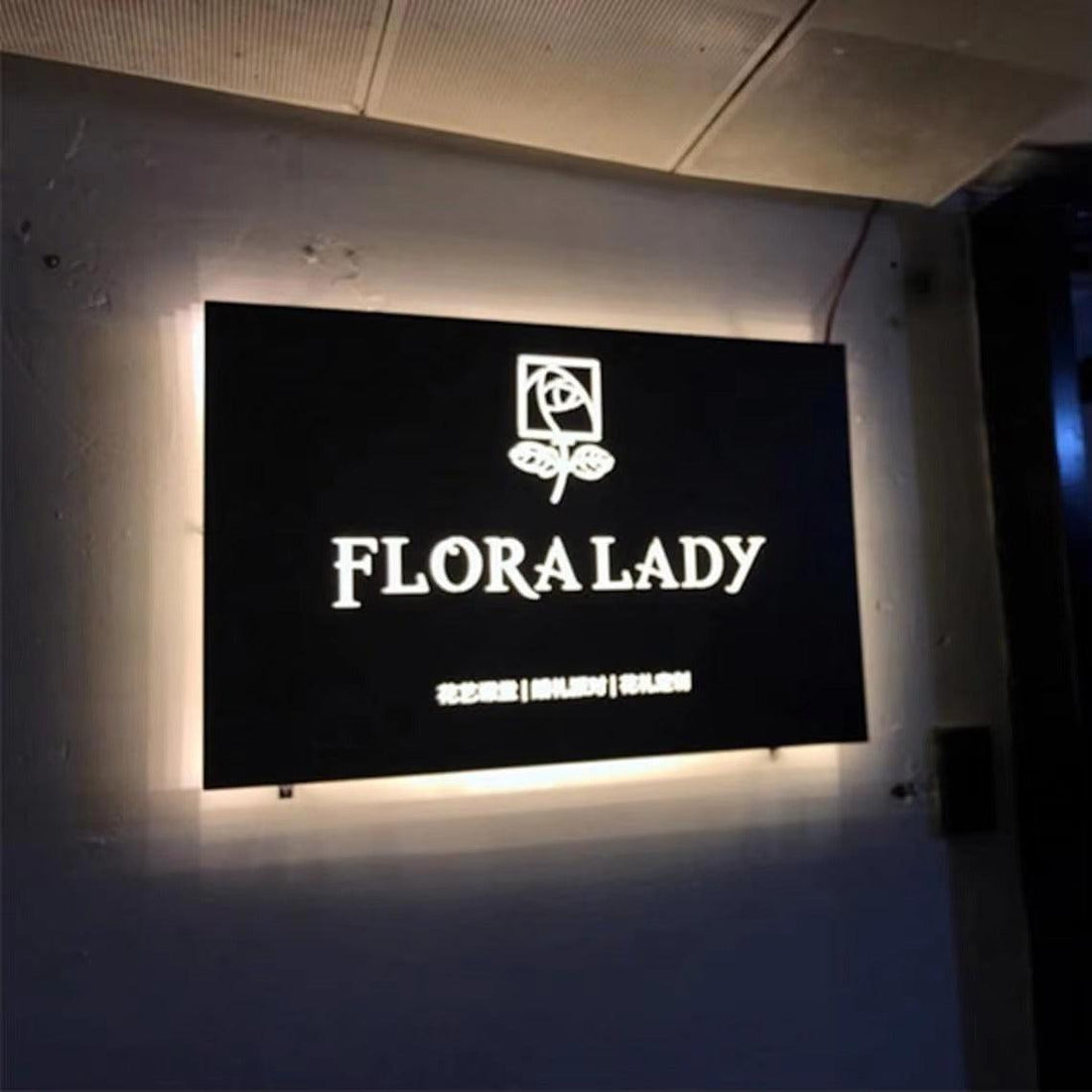 Outdoor LED Light Box, Advertising Round Light Boxes, Coffee Shop Res ...