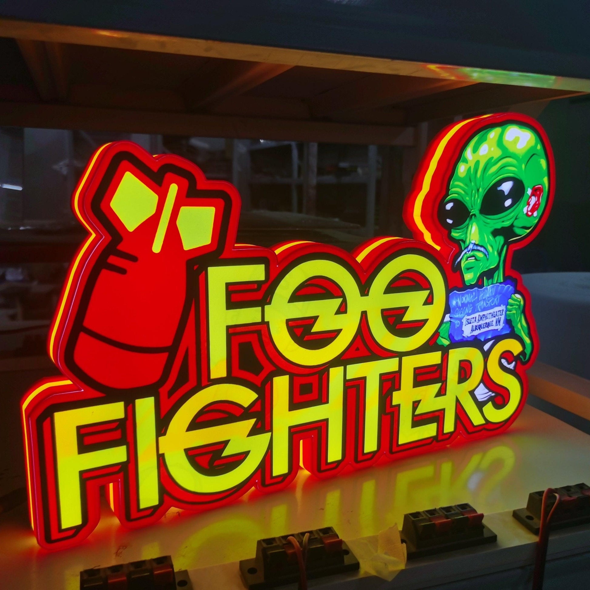 Maßgefertigter LED-Leuchtkasten für Foo Fighters-Flipperautomaten, für Rock'n'Roll-Fans, Flipper-Arcade-Dekoration, Spielzimmerdekoration
