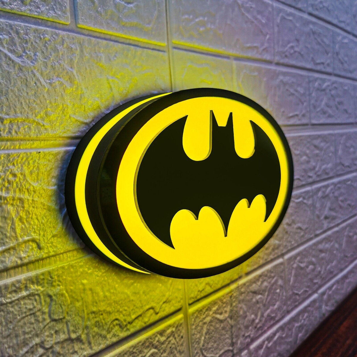 Batman Help Sign Batman Logo LED Lightbox Fully Dimmable & USB Powered – FYLZGO Signs